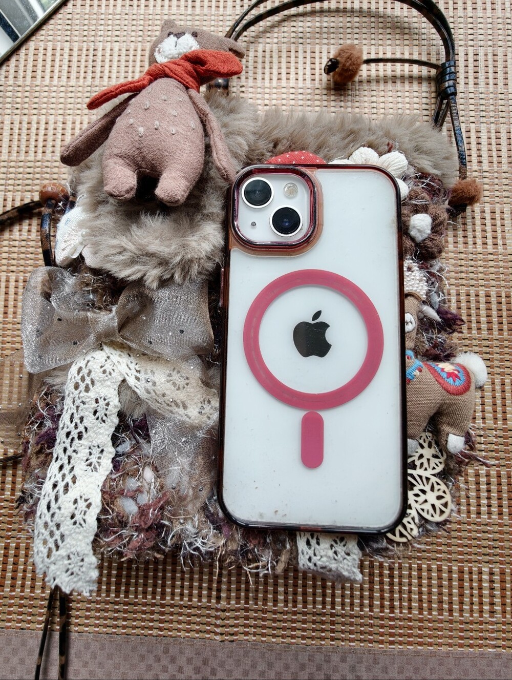 Handmade Plush Bear and Floral Crossbody Bag, Crochet Cottagecore Shoulder Bag - Picture 12 of 16